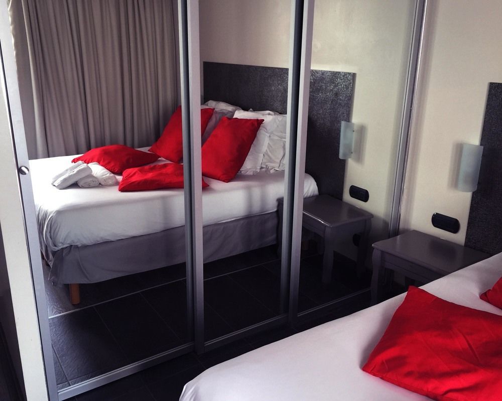 The Element Hotel Paris Exteriör bild